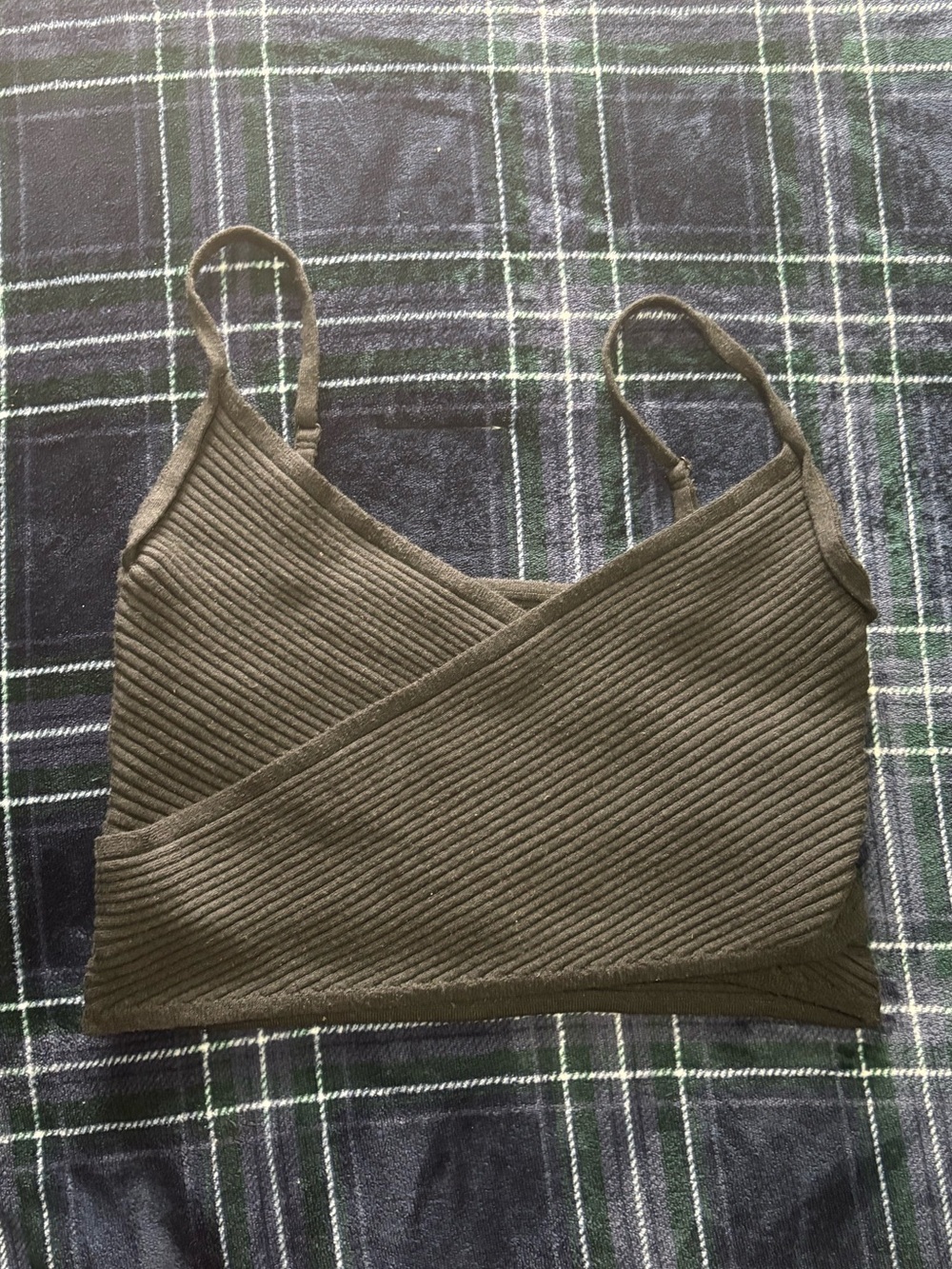 Aerie Cross Front Sweater Tank Top 
 In Black. Size L.